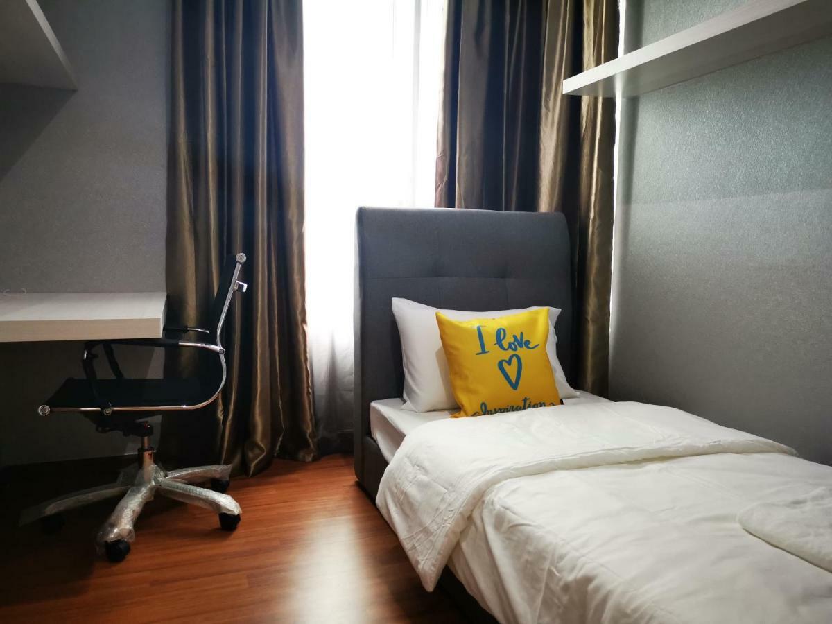 Host Assist Homestay By Ha I-City Шах-Алам Екстер'єр фото
